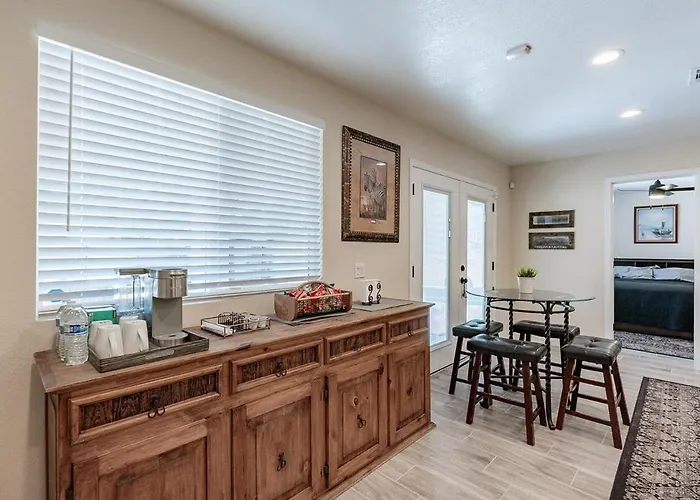 Holiday home 4-bedroom House In - Remodeled Retreat Gilbert