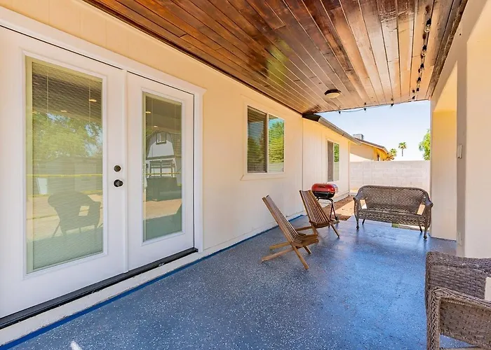 Holiday home 4-bedroom House In - Remodeled Retreat Gilbert